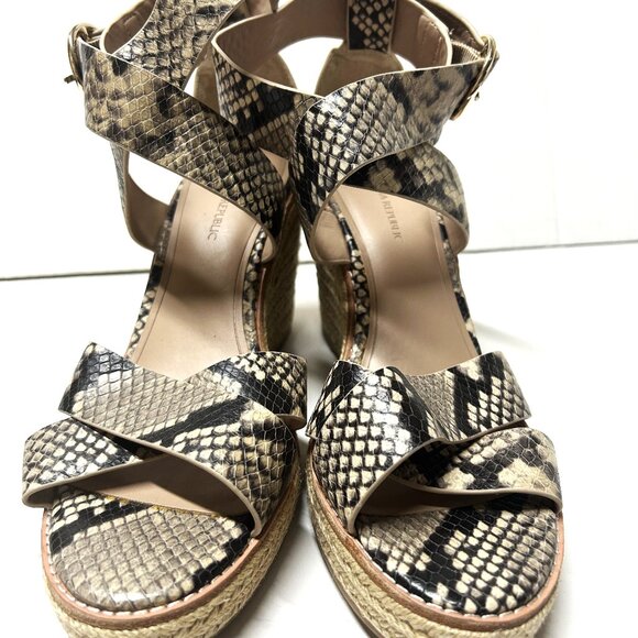 Banana Republic snake skin and leather wedges - Picture 1 of 6